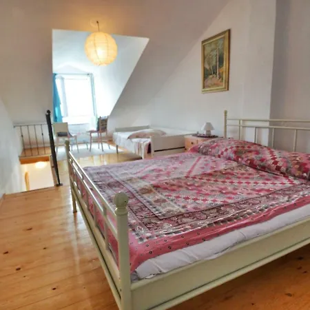 Apartment Carmen *